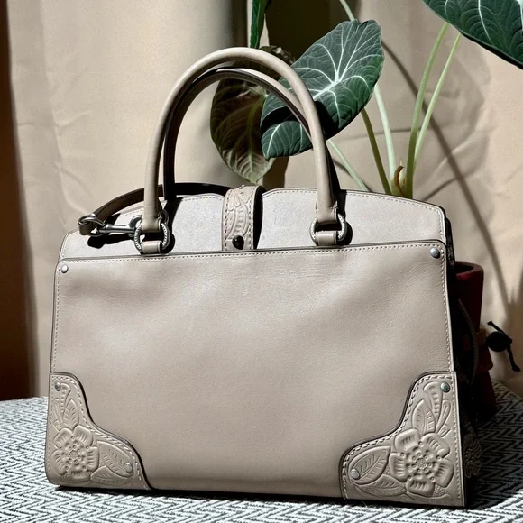 Coach Tea Rose Mercer 30 Satchel in Stone - 2017 - Picture 6 of 16